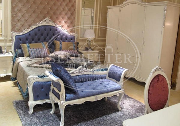 luxury vintage bedroom furniture with shiny brass accessory decoration for sale